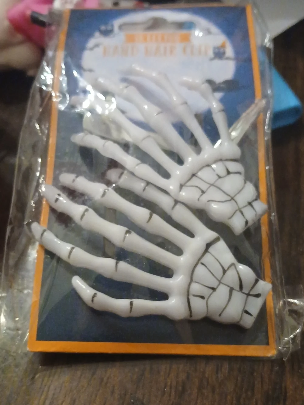 Skeleton Hand Hair Clips - White -